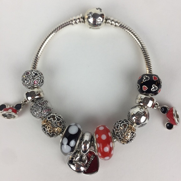 NEW! Pandora Disney Mickey and Minnie bracelet - Picture 3 of 8